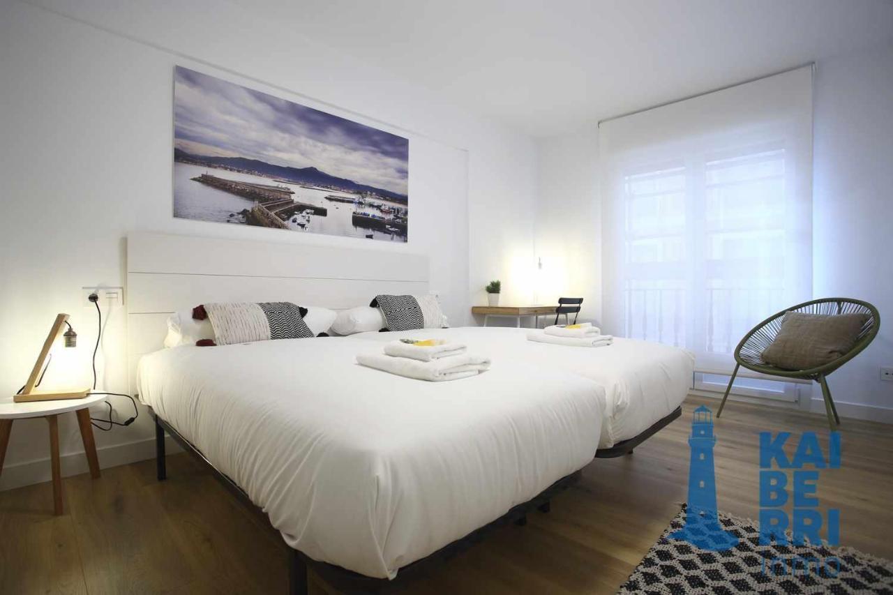 Guadalupenea by Kaiberri Inmo Apartment Hondarribia Bagian luar foto